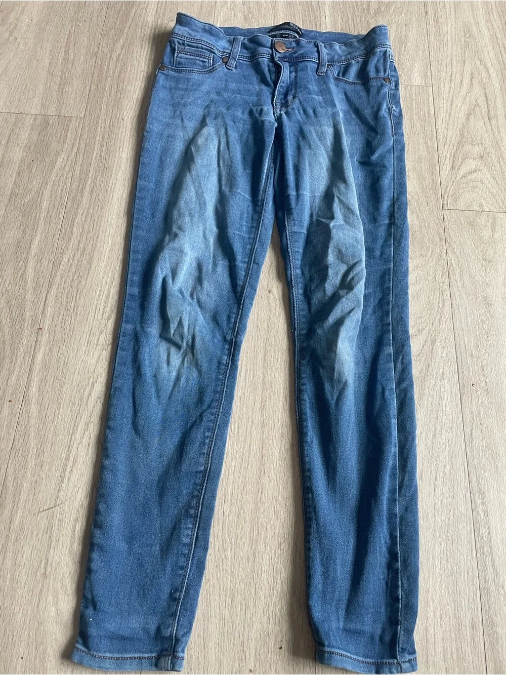 1822 Denim Women’s Skinny Jeans - Medium Blue Wash
